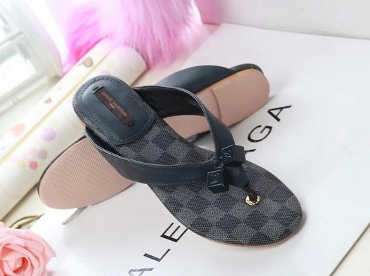 LV Slippers Women--017